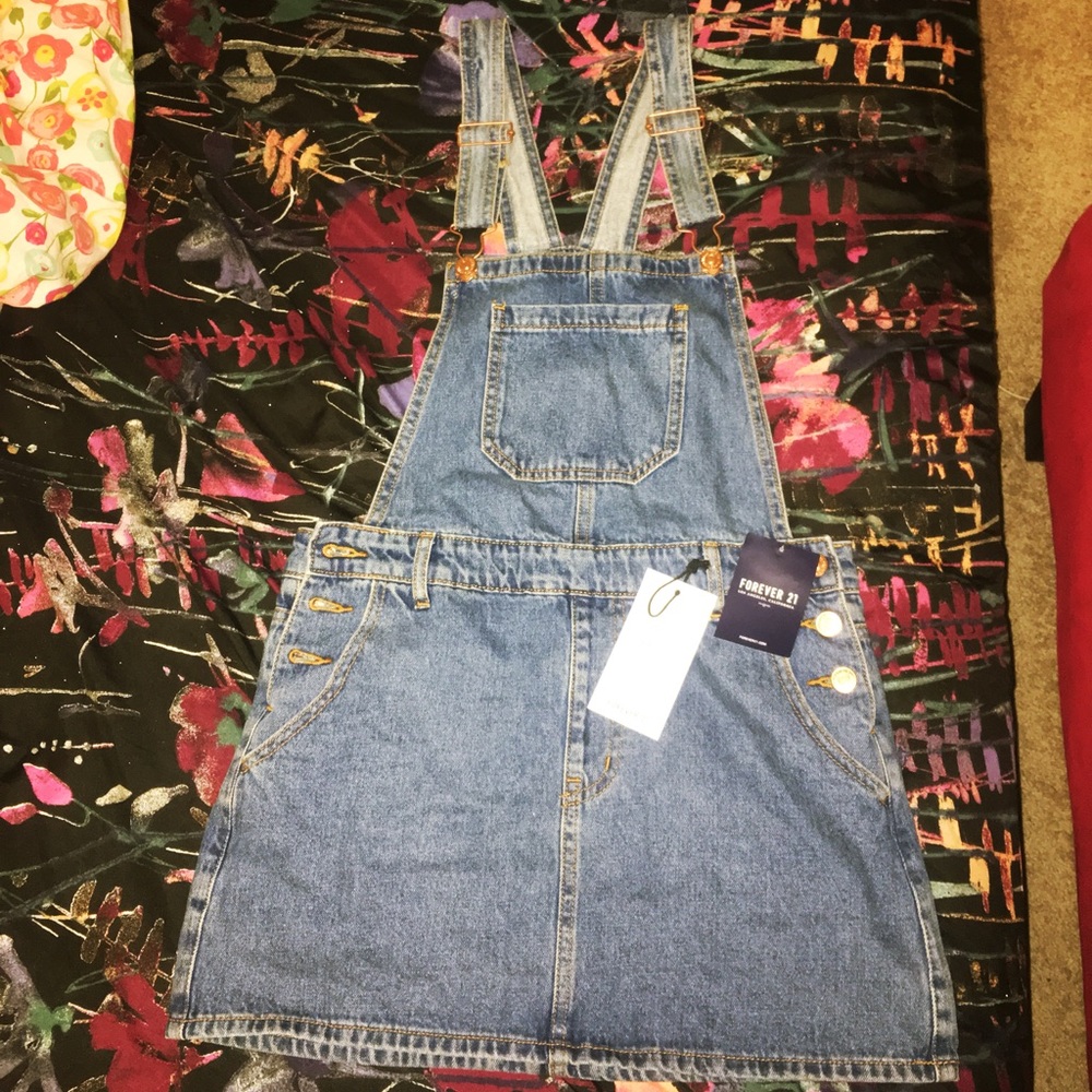 NWT skirt overalls 💕